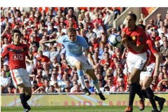 阿森纳客场1比0险胜曼联，卡拉菲奥里进球制胜