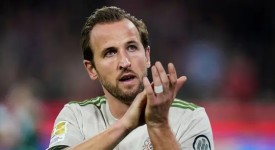 姆巴佩孤军奋战：皇马进攻困境与成长之路